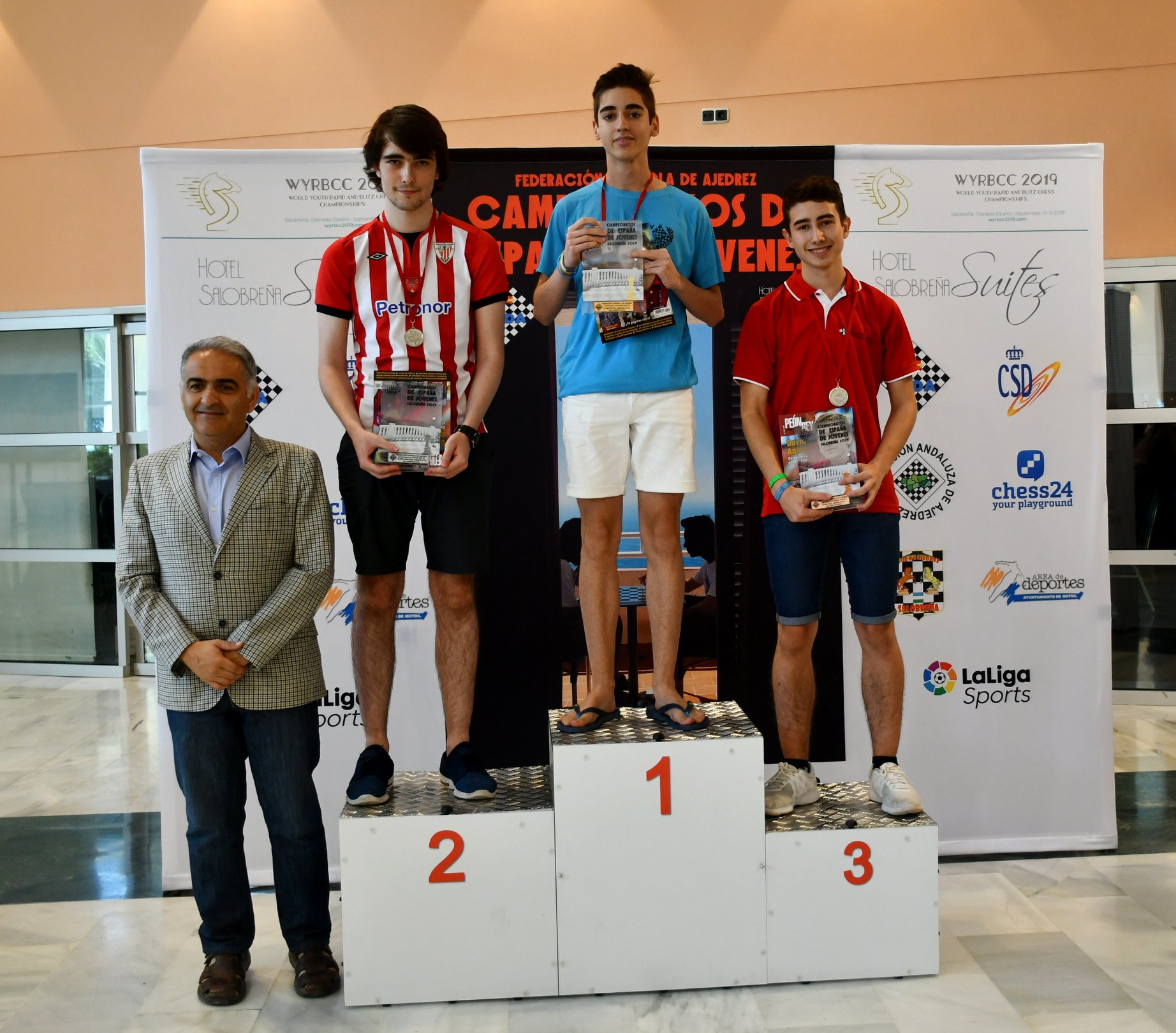 BRONCE de Espa&ntilde;a en Sub 18 con I&ntilde;igo Ort&iacute;n